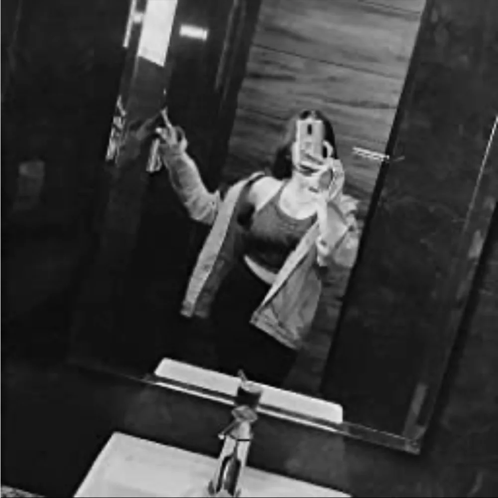 Boho* Backless halter top - Picture 8 of 8